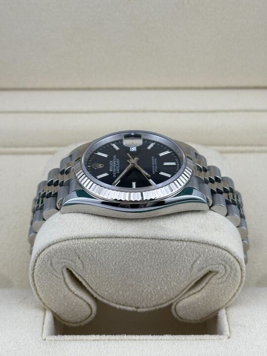 Rolex Datejust Steel Blue Dial Jubilee (2022)