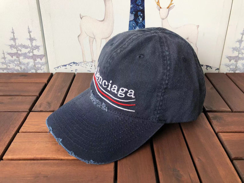 CAP BALENCIAGA