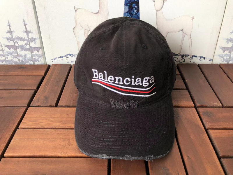 CAP BALENCIAGA