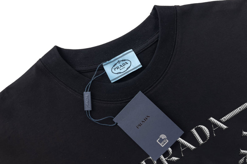 T-SHIRT PRADA