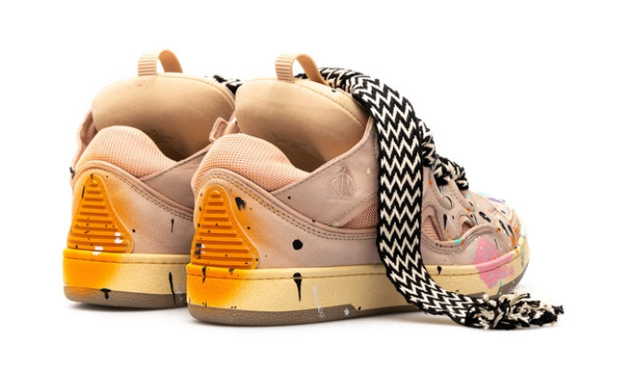 Curb Rosa Macchie Vernice