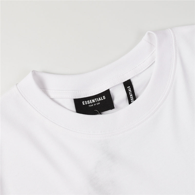 ESSENTIALS T-SHIRT