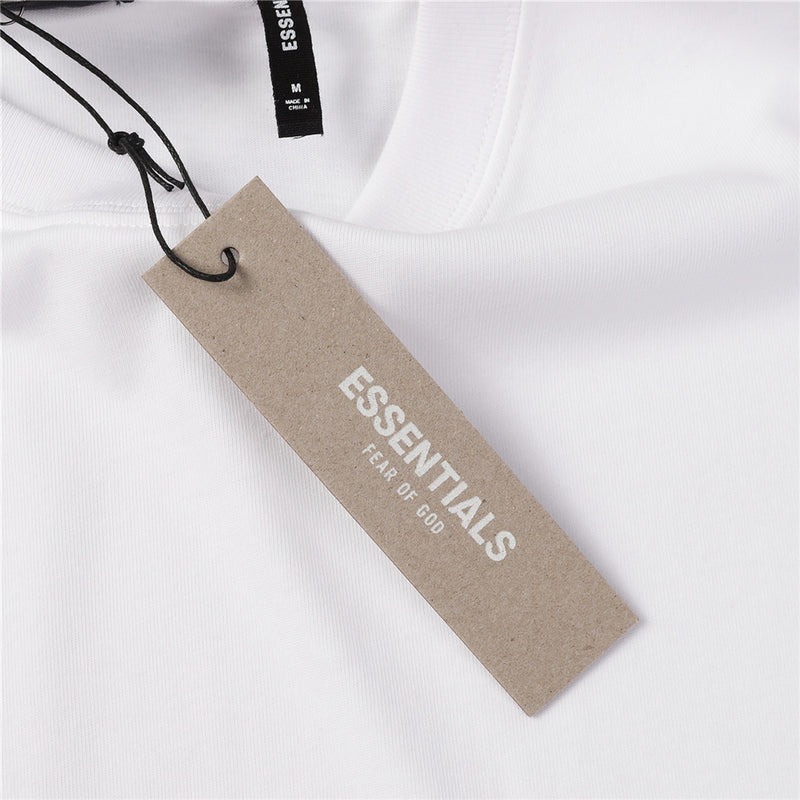 ESSENTIALS T-SHIRT