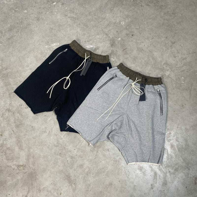 ESS SHORTS