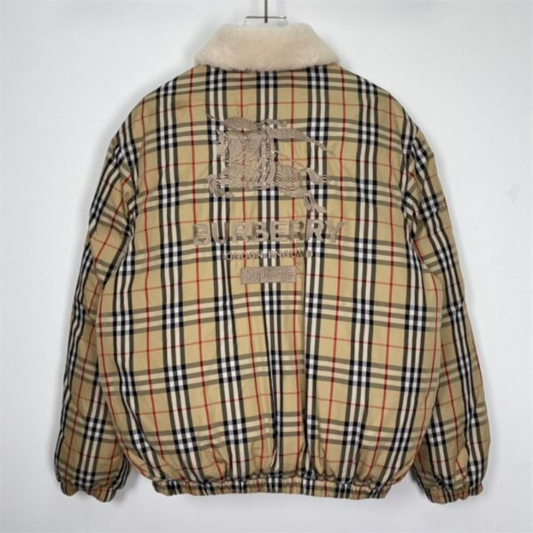 JACKET BURBERRY x SUPREME