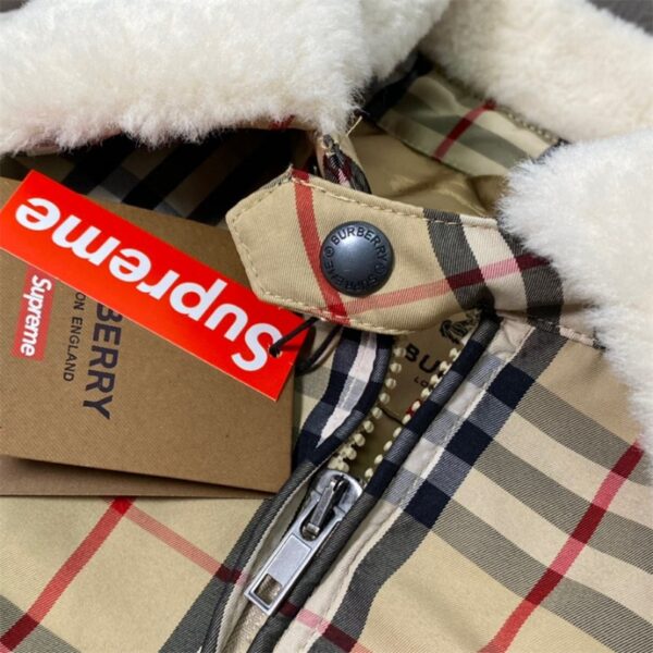 JACKET BURBERRY x SUPREME