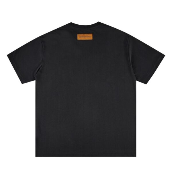 T-SHIRT LOUIS V