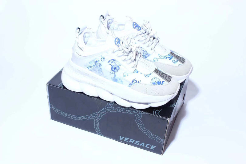 VERSACE CHAIN REACTION