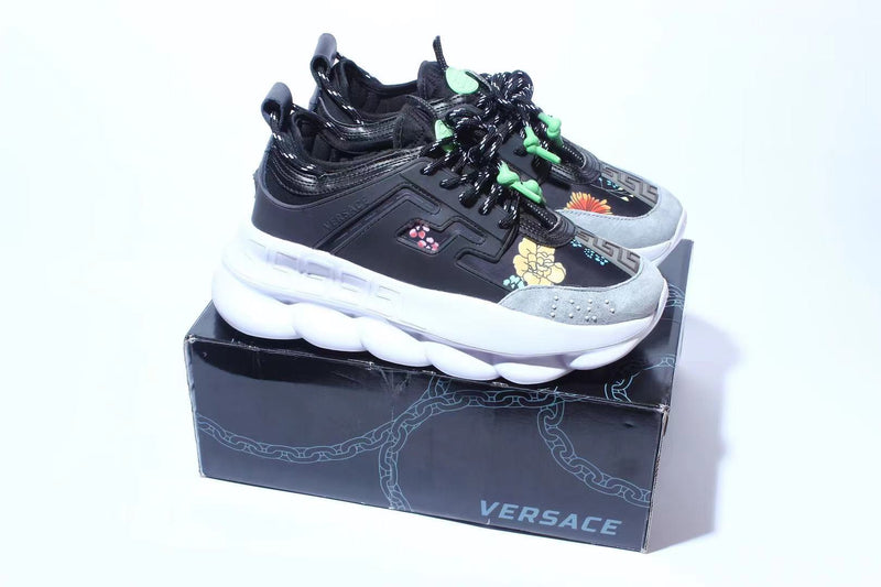 VERSACE CHAIN REACTION