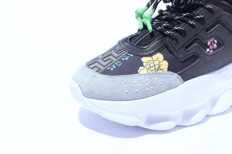 VERSACE CHAIN REACTION