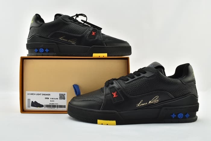 LV TRAINERS BLACK SIGNATURE