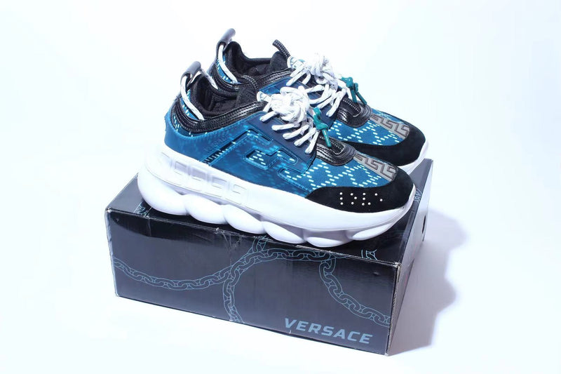 VERSACE CHAIN REACTION