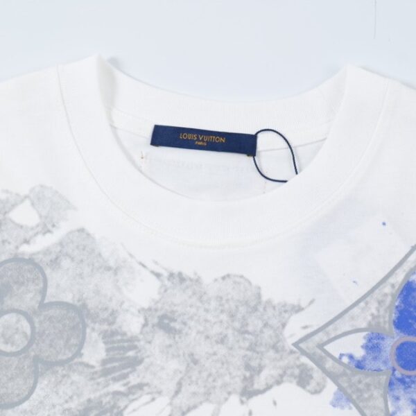 T-SHIRT LOUIS V