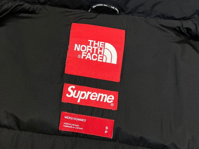 JACKET THE NORTH FACE x SUPREME