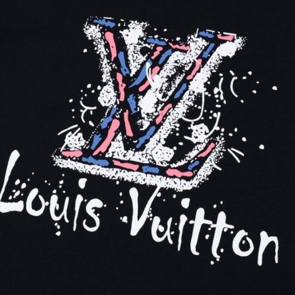 T-SHIRT LOUIS V