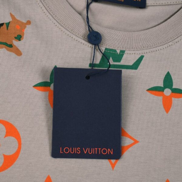 T-SHIRT LOUIS V