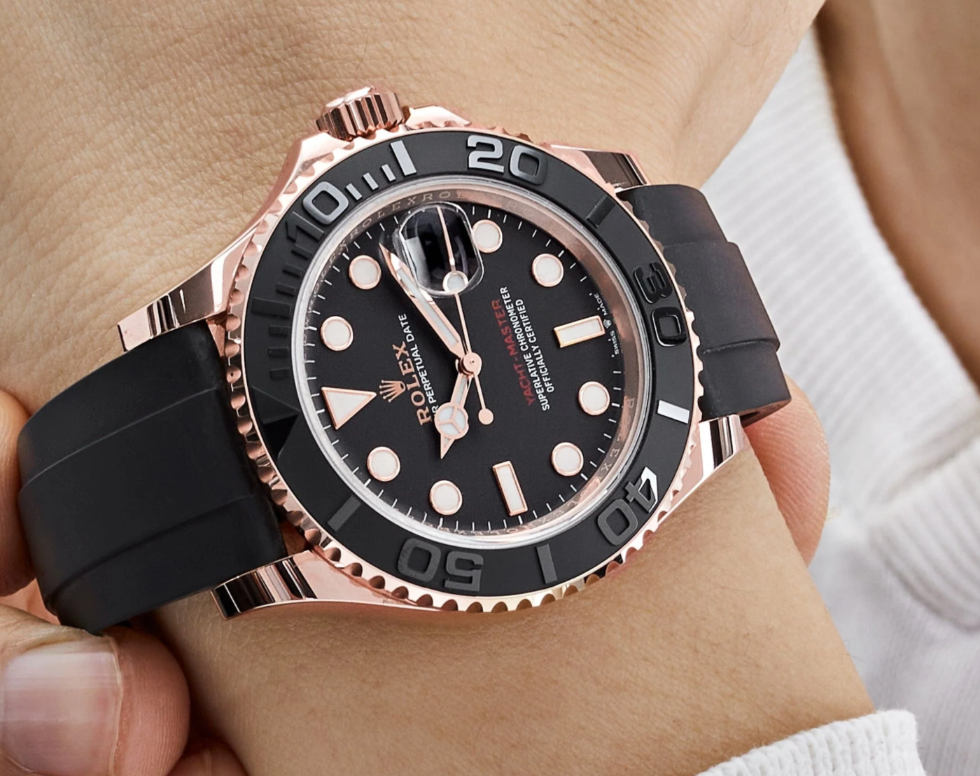 Yacht-master rose gold black dial 40mm