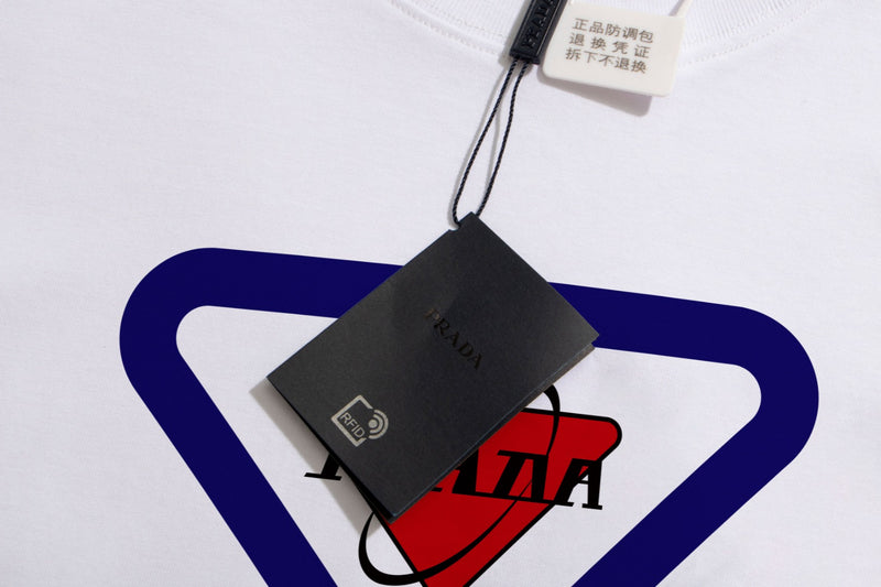 T-SHIRT PRADA