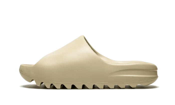 Slippers Pure (First Release)