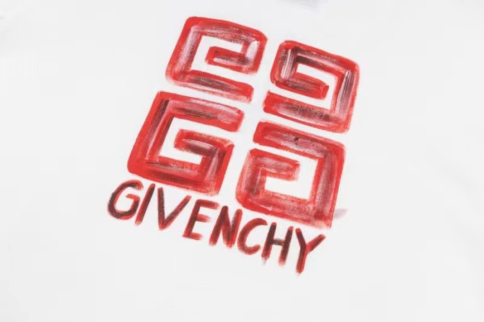 T-SHIRT GIVENCHY