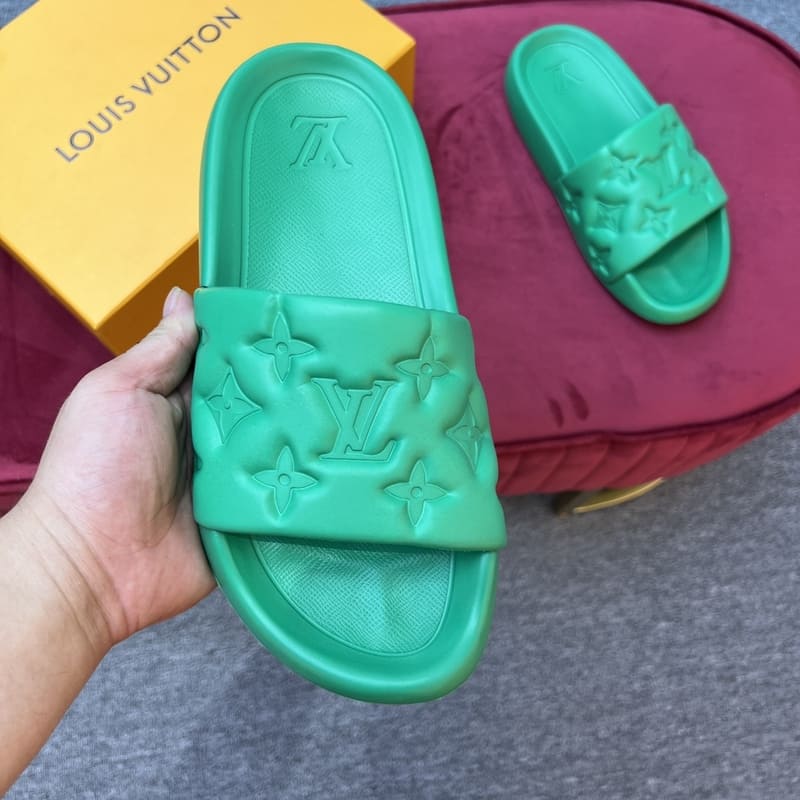 SLIDE LOUIS V