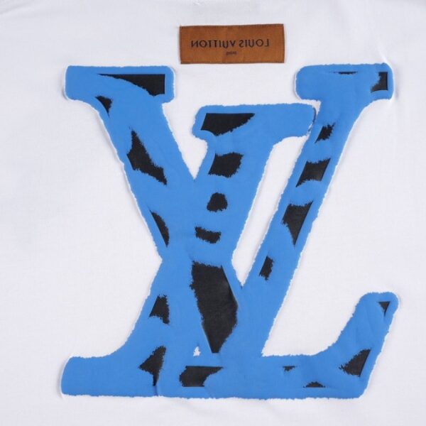 T-SHIRT LOUIS V