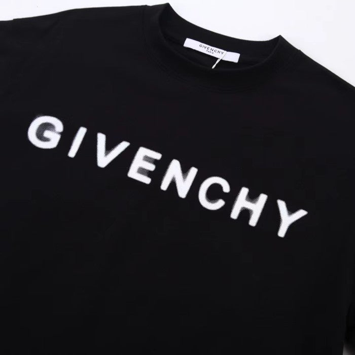 T-SHIRT GIVENCHY