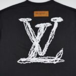 T-SHIRT LOUIS V