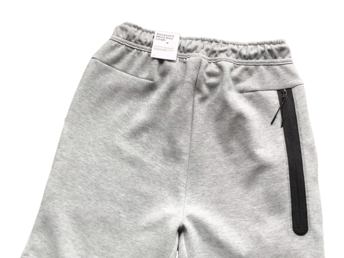 NIKE TECH SHORTS