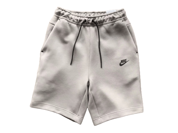 NIKE TECH SHORTS