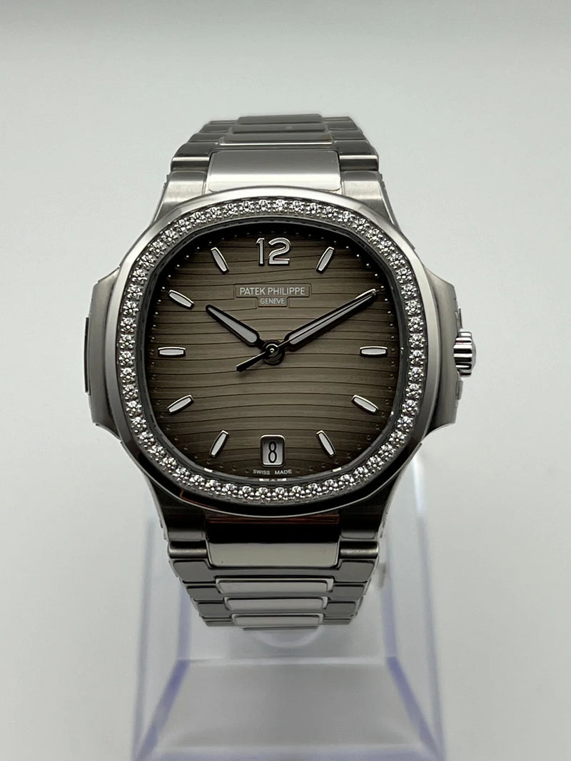 Patek Philippe Nautilus 7118/1200A-011 Ladies' Steel Gray Dial Diamond Bezel (2023)