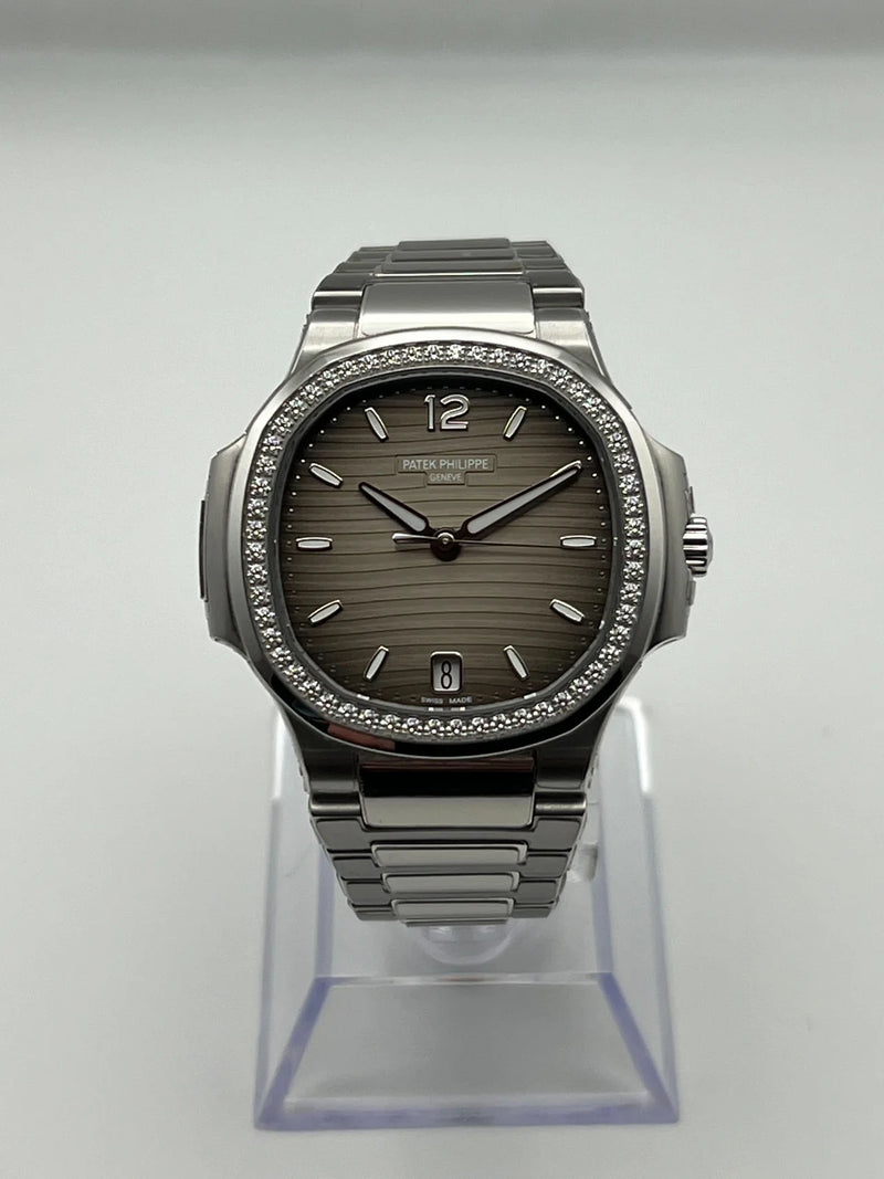 Patek Philippe Nautilus 7118/1200A-011 Ladies' Steel Gray Dial Diamond Bezel (2023)