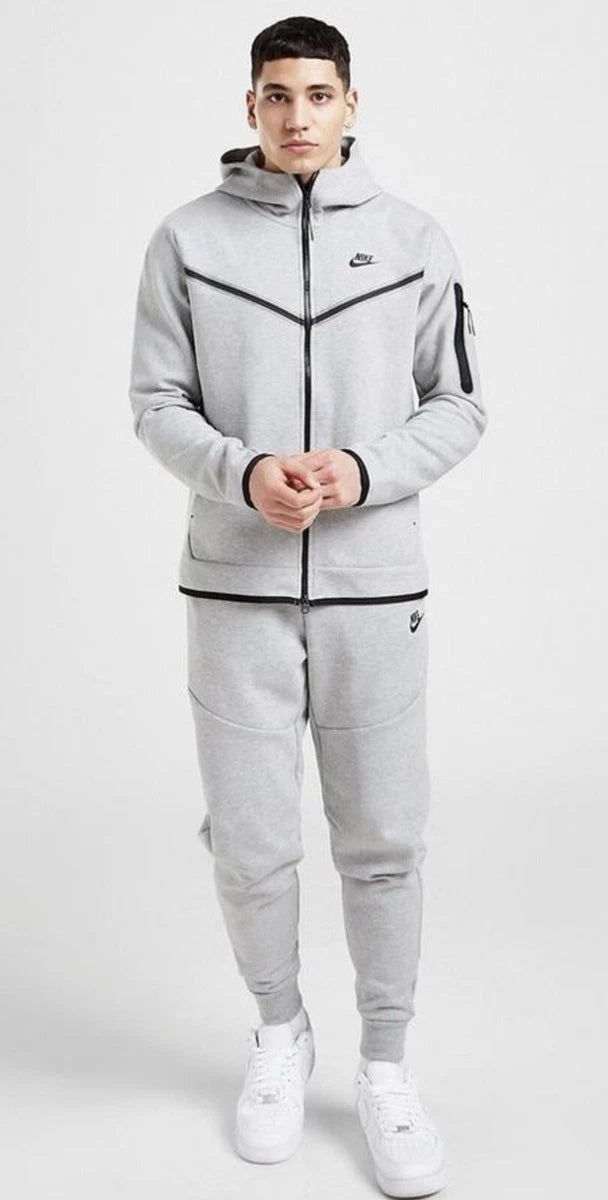 Tech Fleece