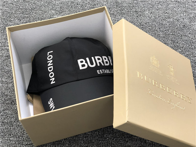 CAP BURBERRY