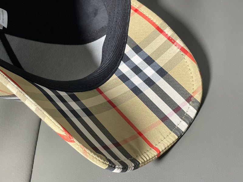 CAP BURBERRY