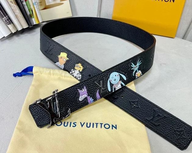 BELT LOUIS V