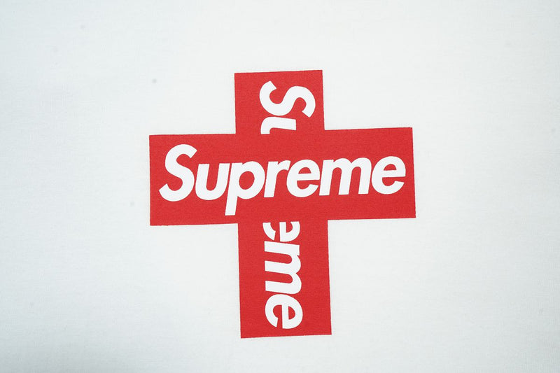 T-SHIRT SUPREME