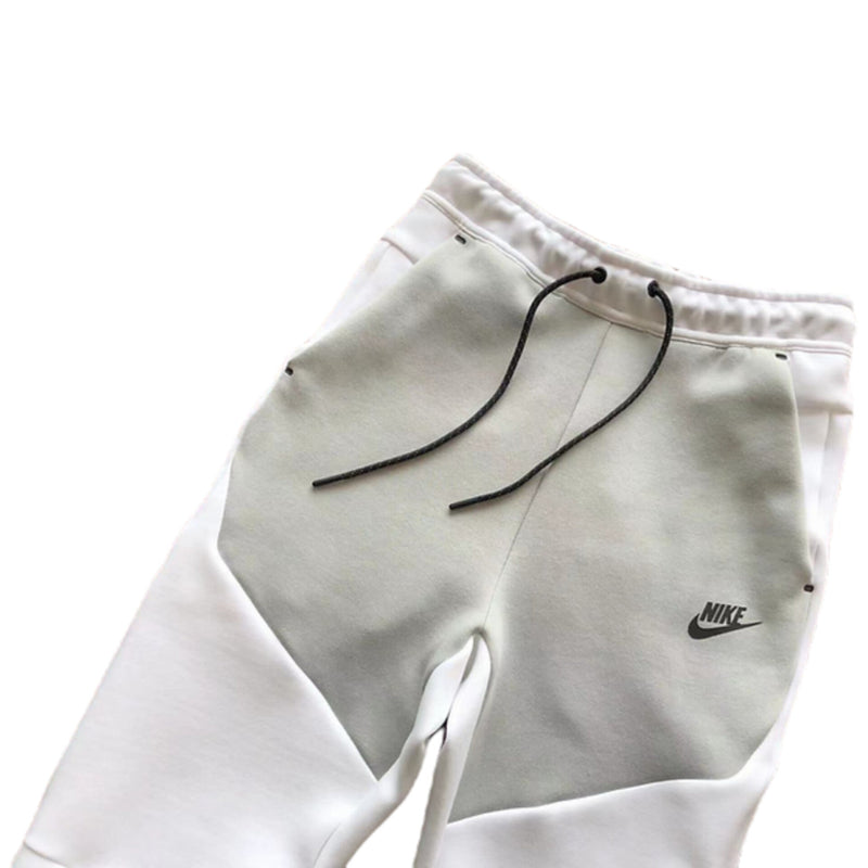 NIKE TECH FLEECE – LIGHT GREY AND WHITE (FULL)