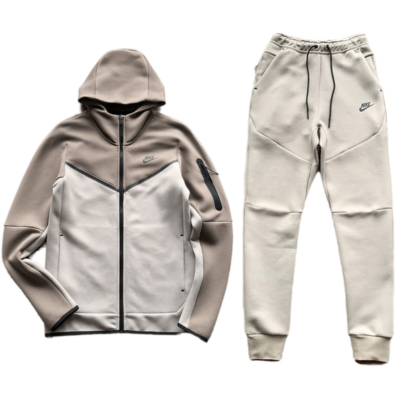 NIKE TECH FLEECE – CREAM (FULL)