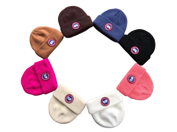 CANADA GOOSE BEANIE