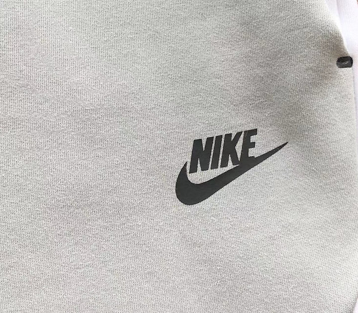 NIKE TECH FLEECE – LIGHT GREY AND WHITE (FULL)