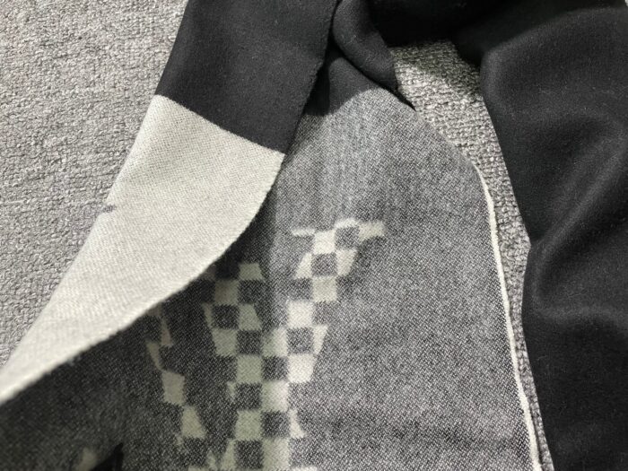 Scarf - Image 4