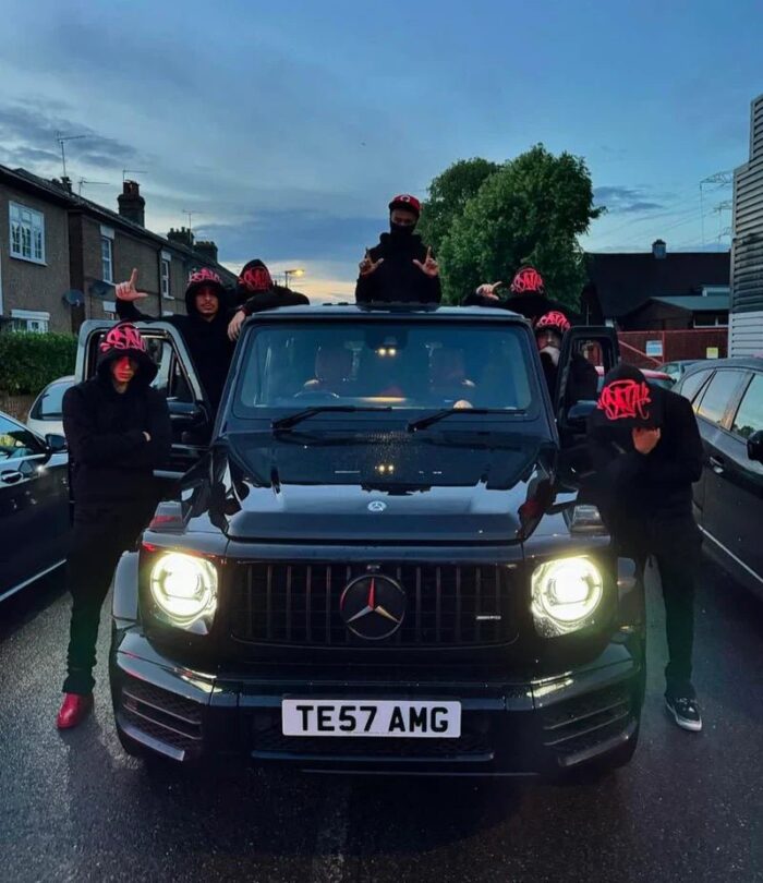 Tracksuit - Image 12