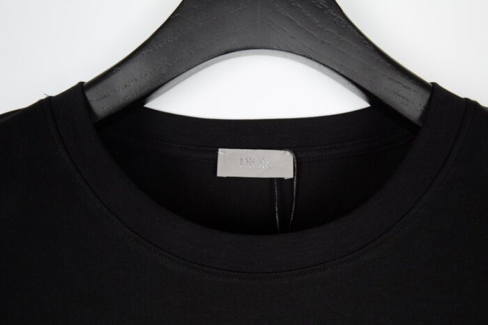 T-shirt - Image 4