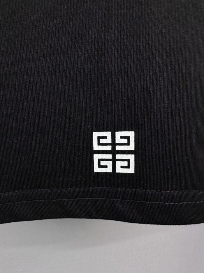 T-shirt - Image 7