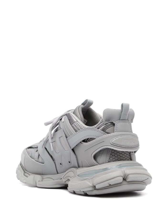 TRACK - Image 3