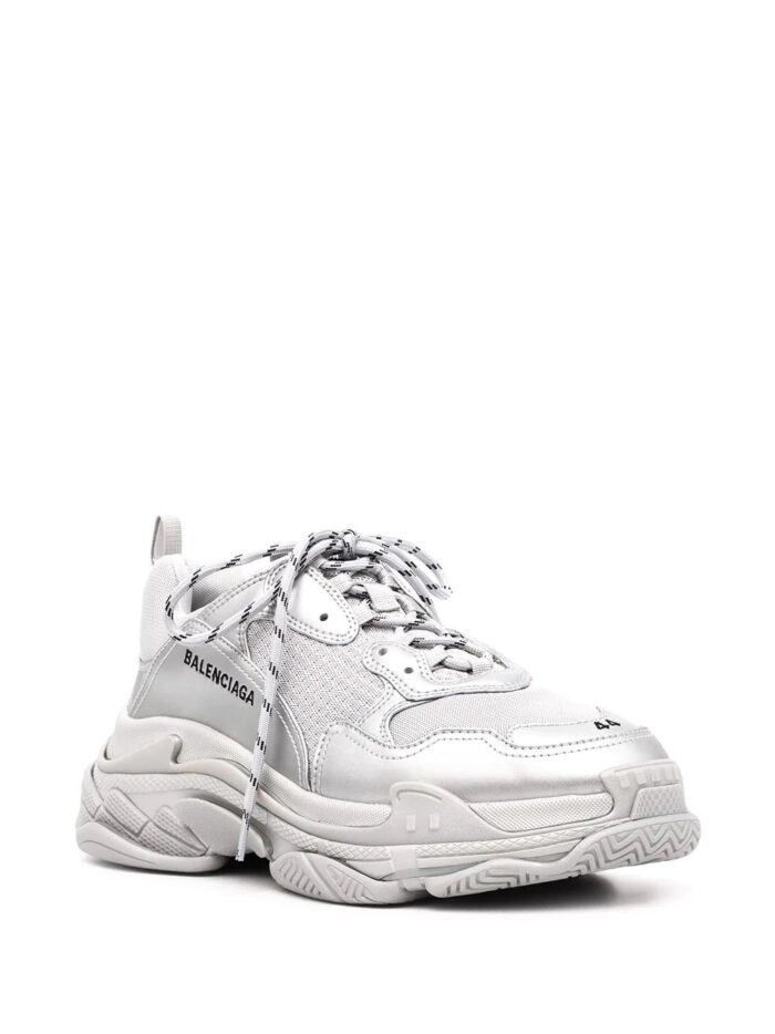 TRIPLE S - Image 2