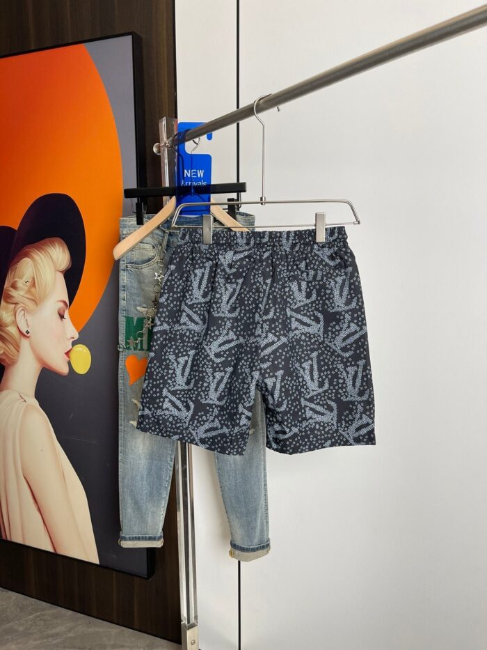 Shorts - Image 3
