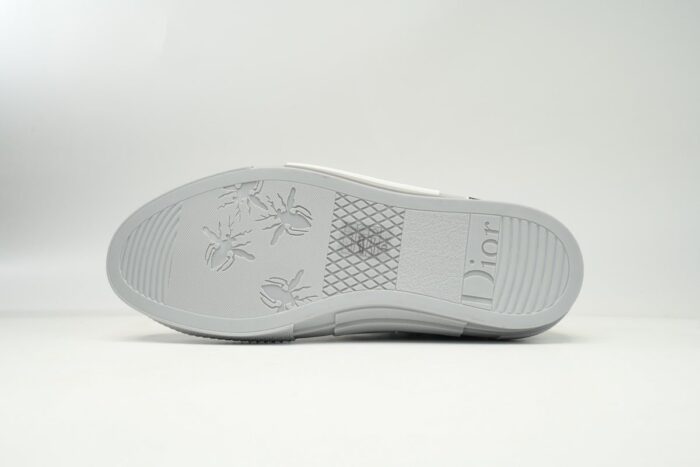 B23 - Image 6