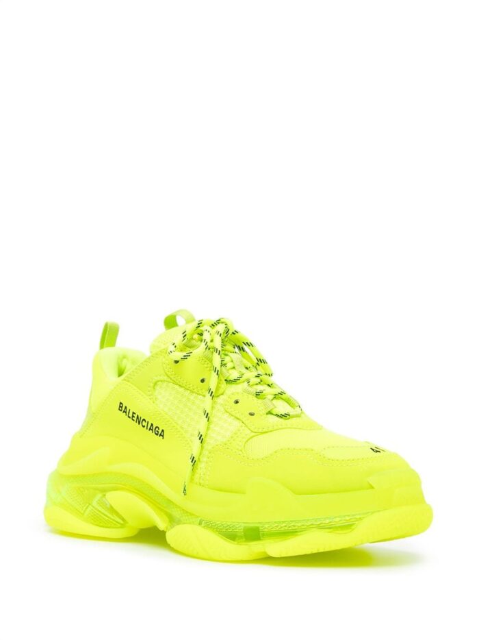 TRIPLE S - Image 2
